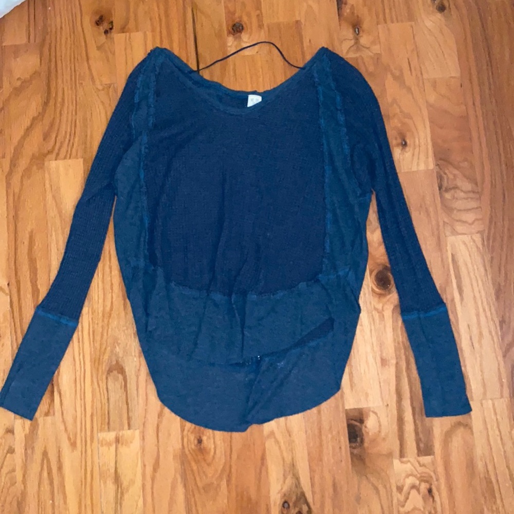 Free people thin sweater!